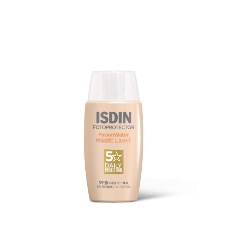Isdin Fotoprotector Fusion Water Magic Light SPF50 - Protezione solare viso uniformante - Colore naturale - 50 ml