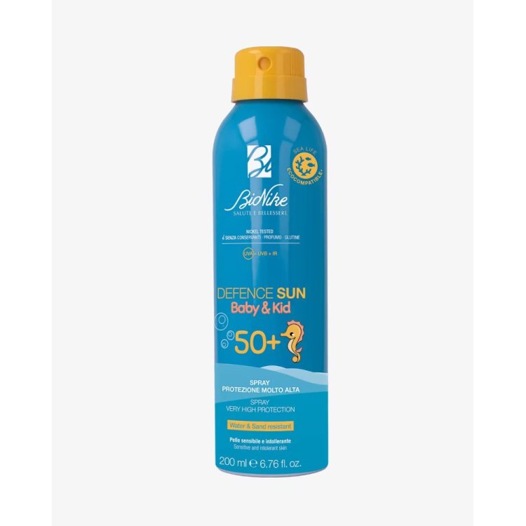Bionike Defence Sun Baby&kids Spray solare SPF50+ - Protezione solare molto alta per bambini - 200 ml Bionike Defence Sun Baby&kids Spray solare SPF50+ - Protezione solare molto alta per bambini - 200 ml