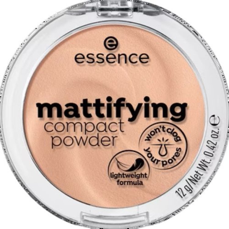 Essence Cipria Compatta Opacizzante 04 Perfect Beige