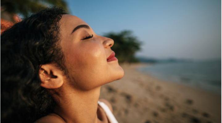 Routine di bellezza estiva, come proteggere la pelle dal sole