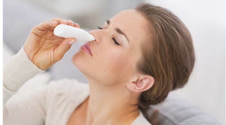 Naso chiuso: il vantaggio dei lavaggi nasali