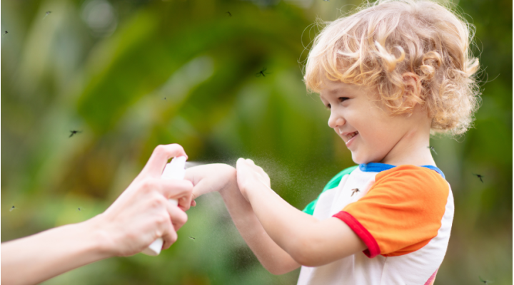 Punture e primi fastidi estivi: il kit salva-giornata Punture e primi fastidi estivi: il kit salva-giornata