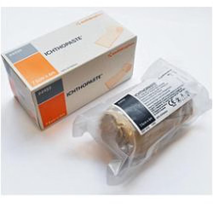 Smith & Nephew Ichthopaste Benda Medicata Compressiva Ossido di Zinco e Ittiolo 7,5x600cm