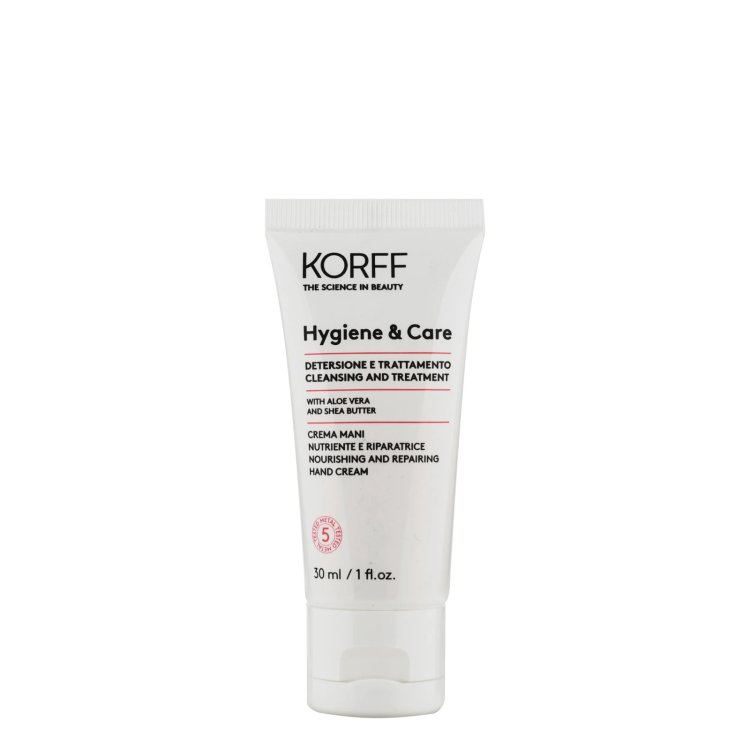 Korff Crema Mani Anti Età Idratazione e Rigenerazione con Vitamina A 40ml Korff Crema Mani Anti Età Idratazione e Rigenerazione con Vitamina A 40ml