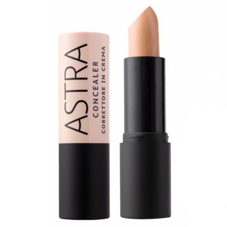 Astra Makeup Concealer 04 Correttore in Crema Copertura Imperfezioni Stick Astra Makeup Concealer 04 Correttore in Crema Copertura Imperfezioni Stick