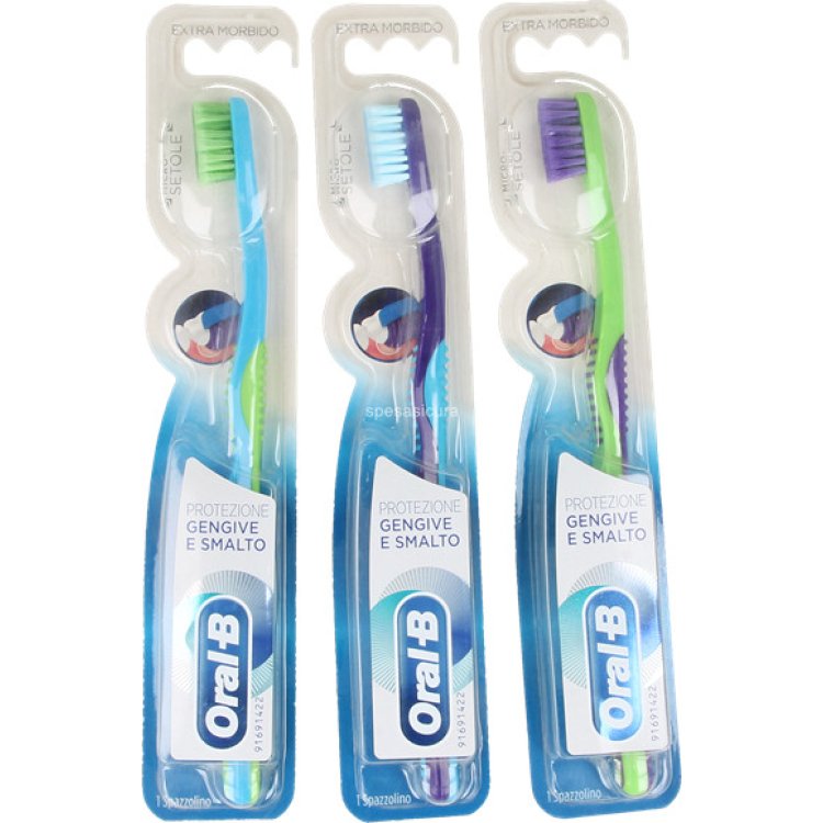 Oral-B Protezione Gengive e Smalto Spazzolino Manuale Extra Morbido 1 Pezzo Oral-B Protezione Gengive e Smalto Spazzolino Manuale Extra Morbido 1 Pezzo